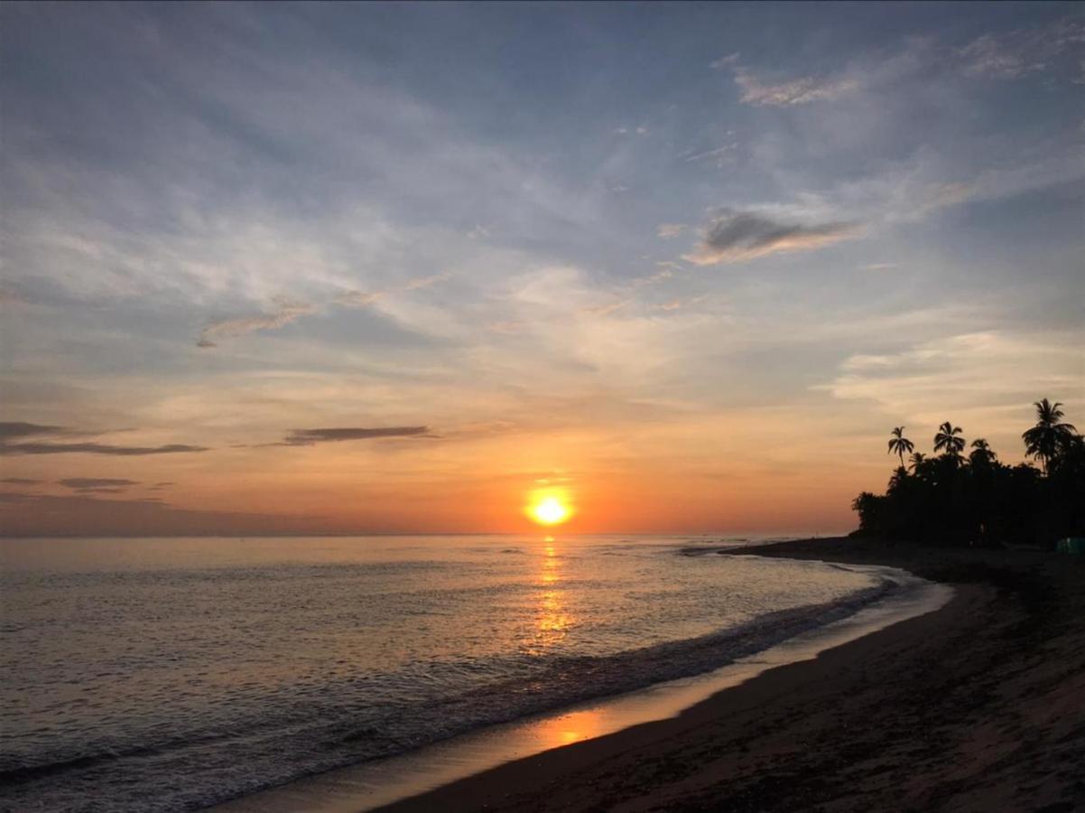 Chill And Surf Mendihuaca Hotel Guachaca Luaran gambar