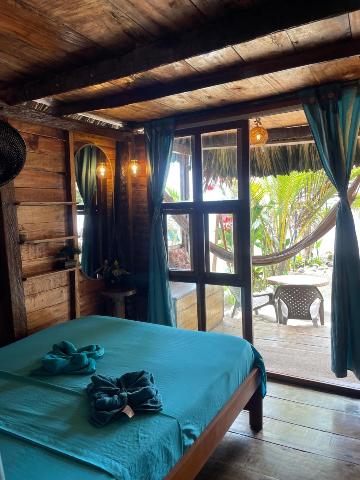 Chill And Surf Mendihuaca Hotel Guachaca Luaran gambar