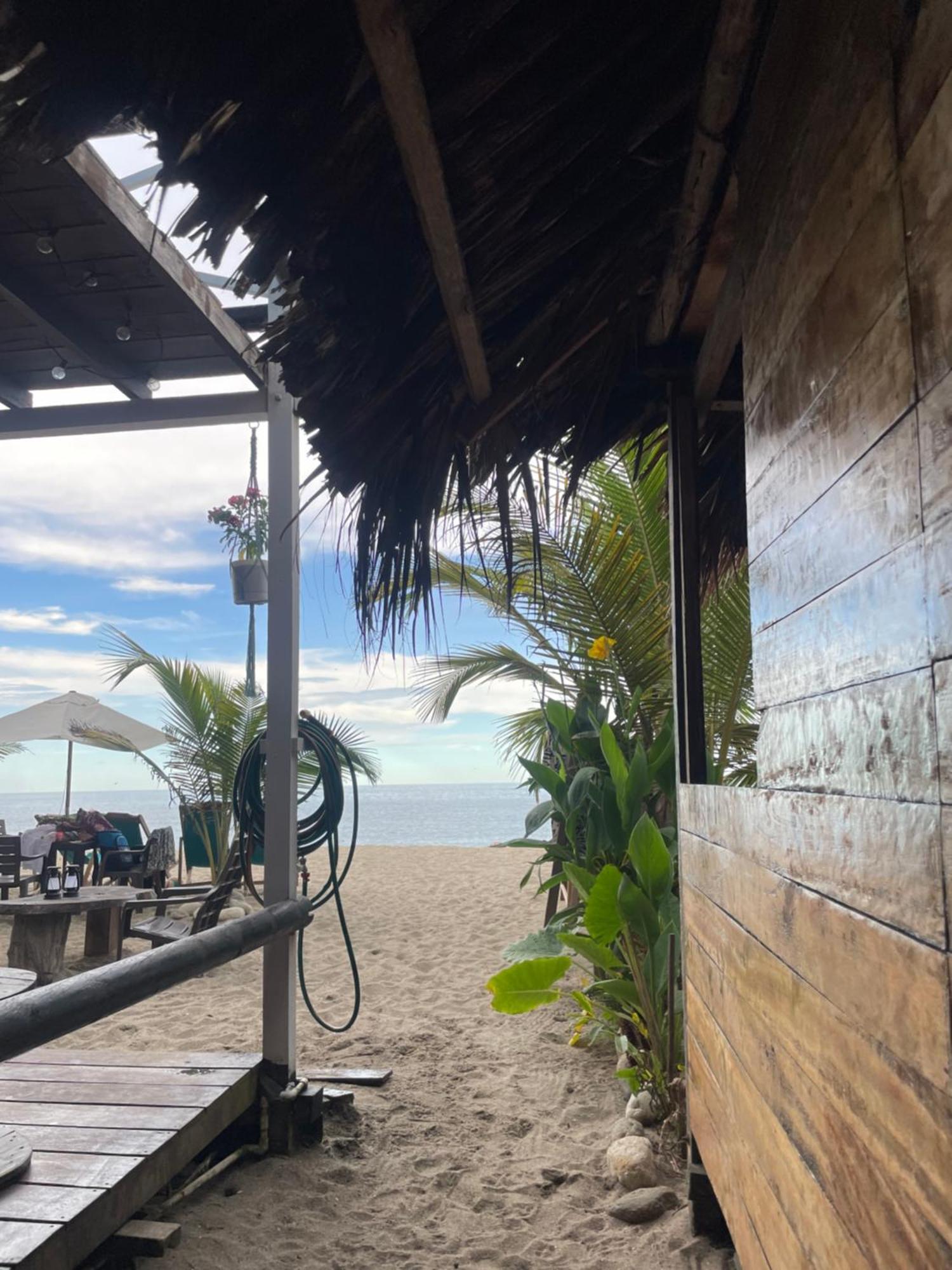 Chill And Surf Mendihuaca Hotel Guachaca Luaran gambar